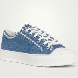 Stuart Weitzman NWT demin pearl sneakers 6.5